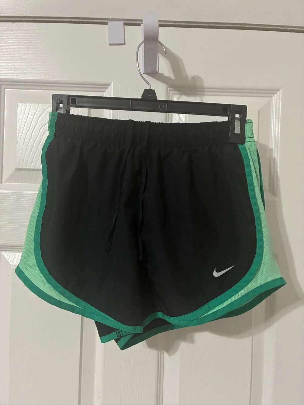 Nike Sports Bra & Running shorts Size: Small bundle of 2 items